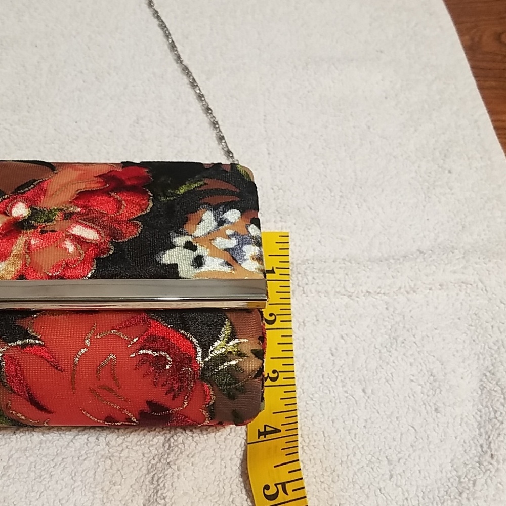 Clutch with sling - Picture 6 of 6
